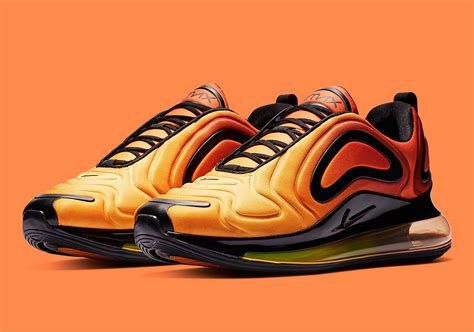 nike air max 720 weiß blau rosa sunset|air max 720 shoes for sale.